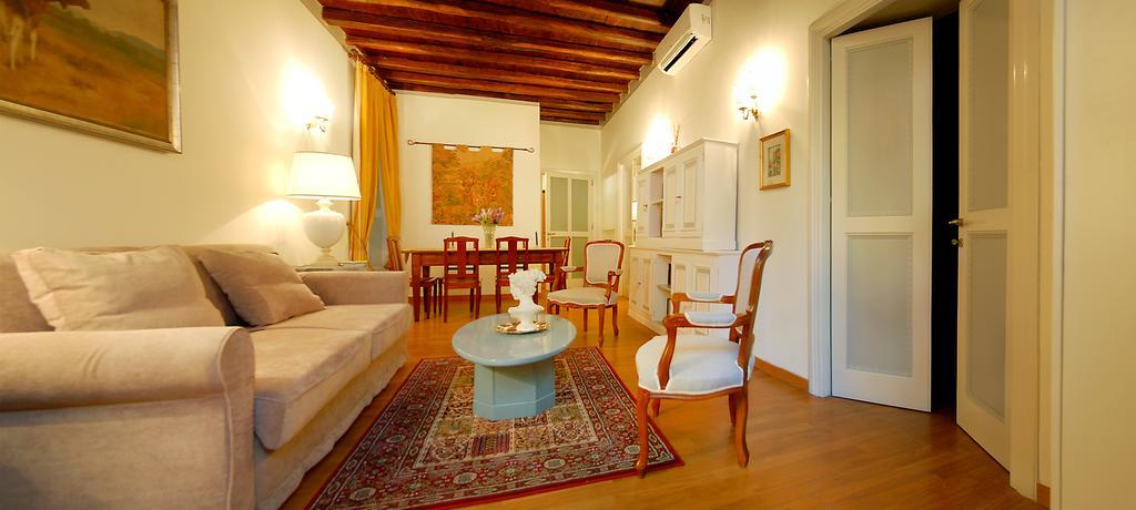 Piazza Di Spagna Sweet Home Рим Экстерьер фото
